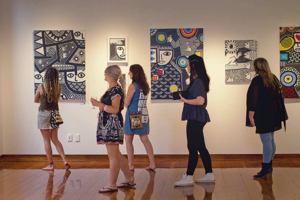 Pameran karya lukis Dali di Napier Hawke's Bay New Zealand mencuri perhatian pengunjung